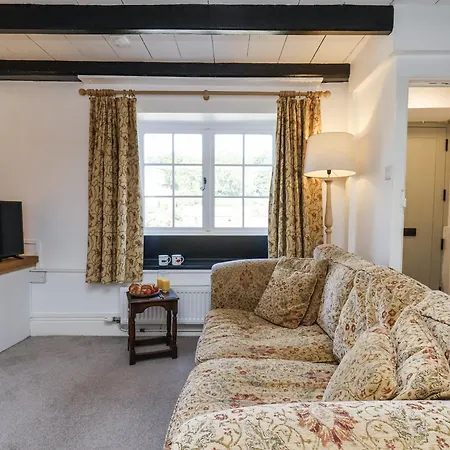 Rigg Cottage, Mount Pleasant Γουίτμπι